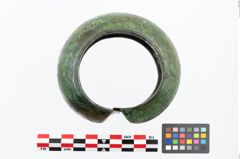 Foto von Bronzetonnenarmband (NHMW-PRAE-025865)